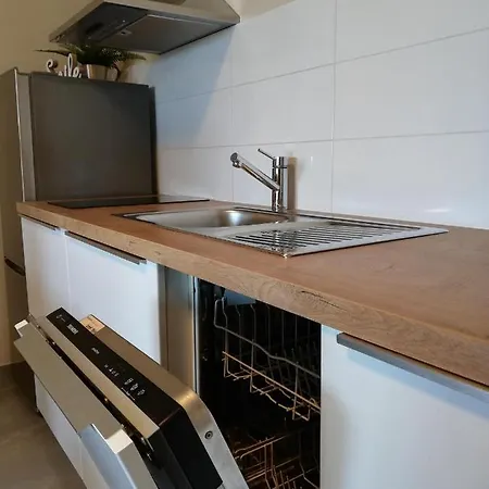 Apartman 4 Molindrio *